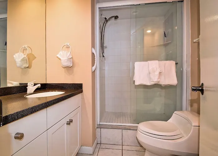 440 West 607n 6th Floor 440 West With Stunning Water View. 23148 Clearwater Beach