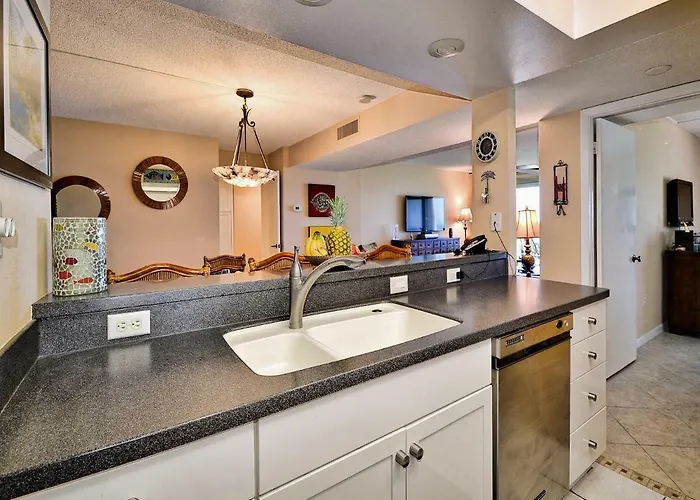 Apartment 440 West 607n 6th Floor 440 West With Stunning Water View. 23148 Clearwater Beach